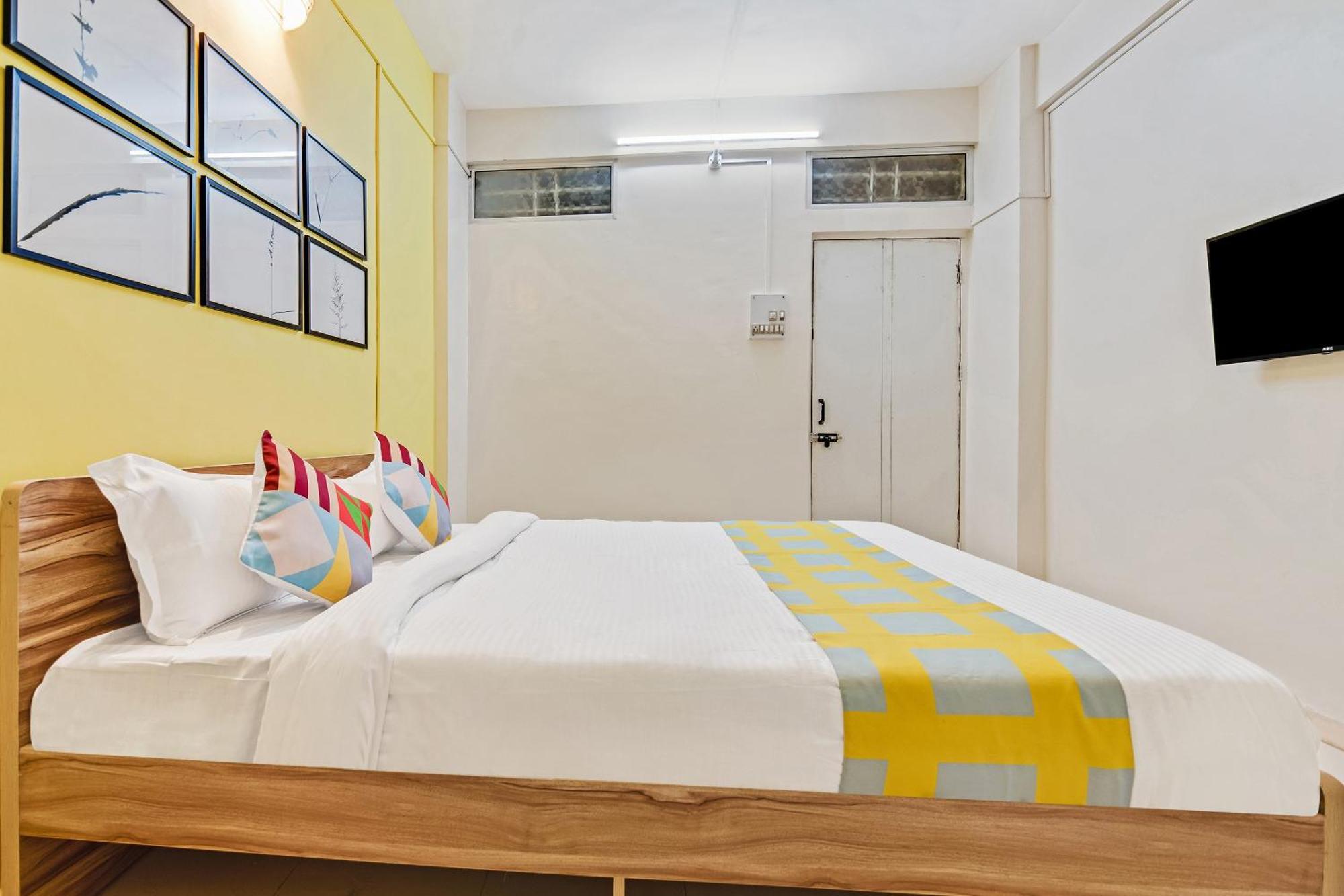 Super Hotel O Saraswati Niwas Vadgaon Budruk Pune Esterno foto