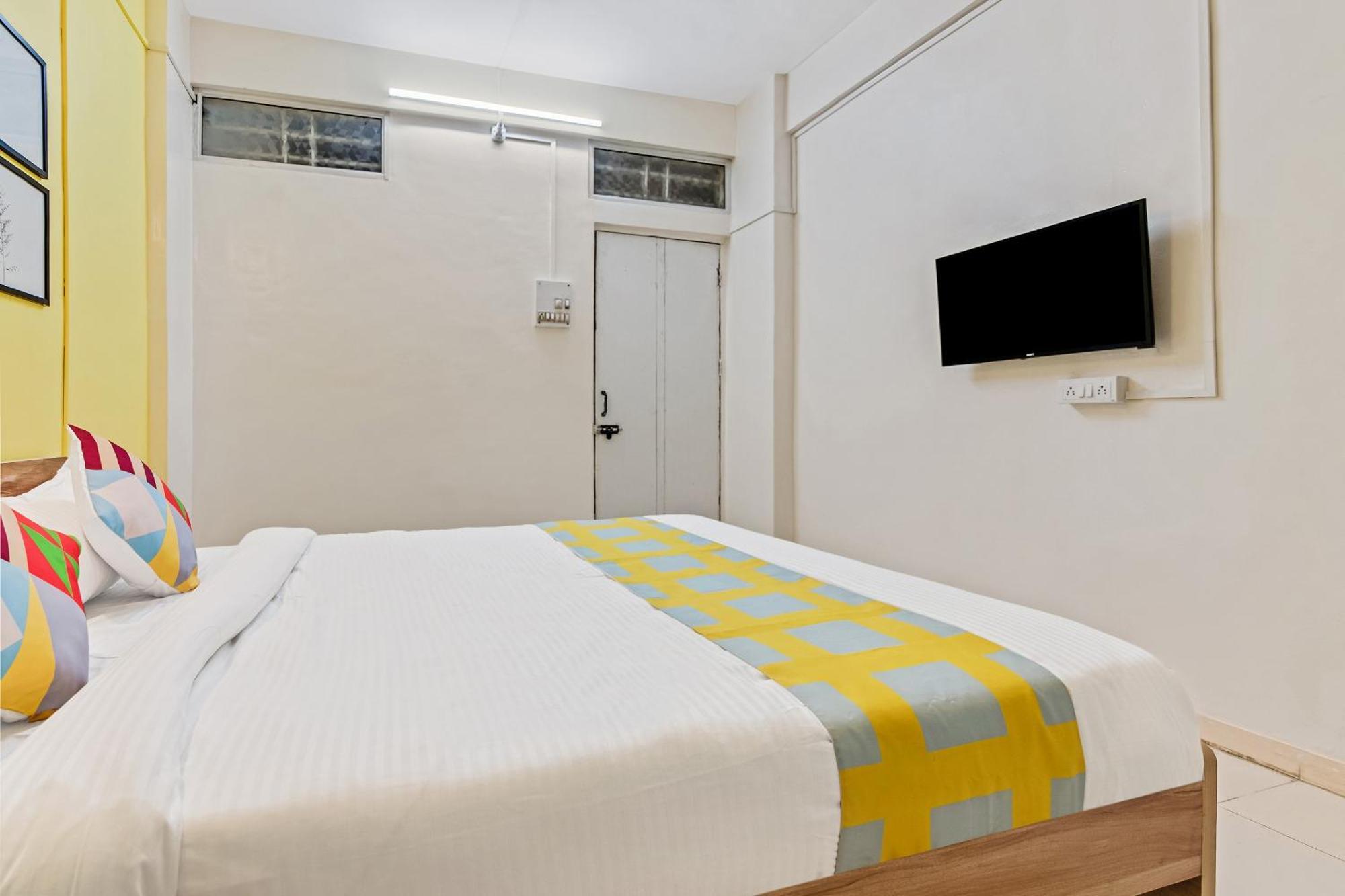 Super Hotel O Saraswati Niwas Vadgaon Budruk Pune Esterno foto