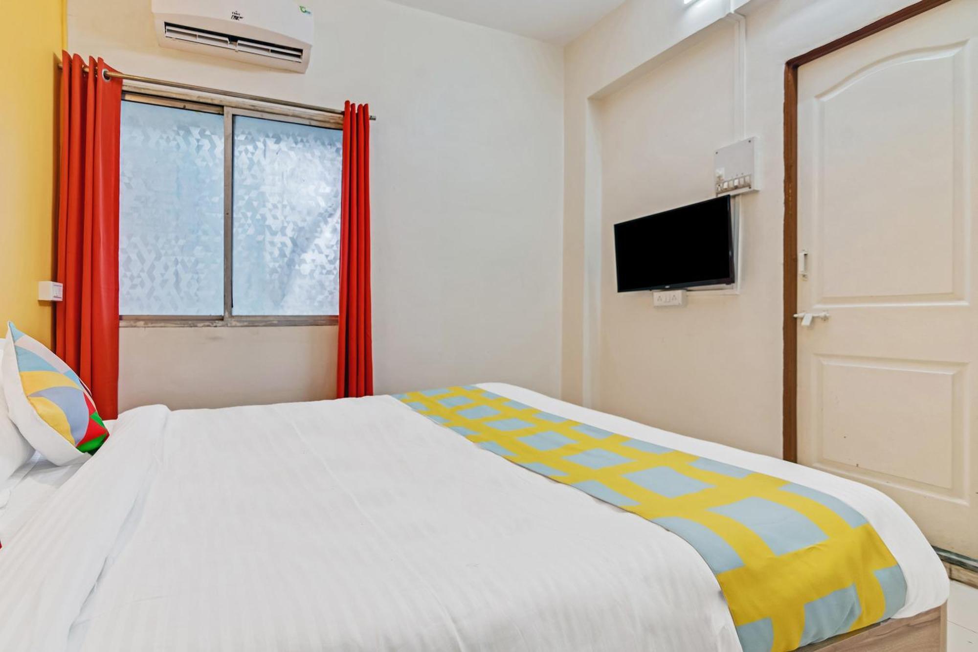 Super Hotel O Saraswati Niwas Vadgaon Budruk Pune Esterno foto